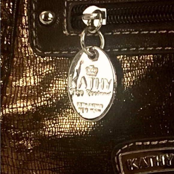 KathyVan Zeeland Metallic Brown Cross Body Bag - Picture 7 of 11